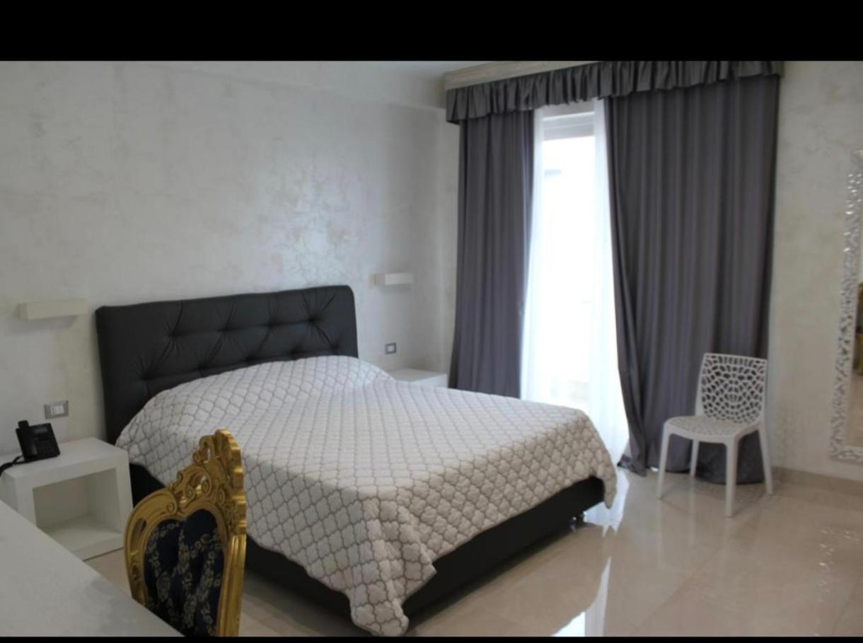 Hotel Paladini Порто-Чезарео Номер фото